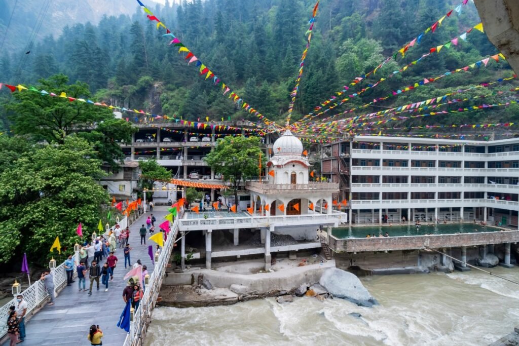1722055813882_Shiv Mandir - Manikaran CV